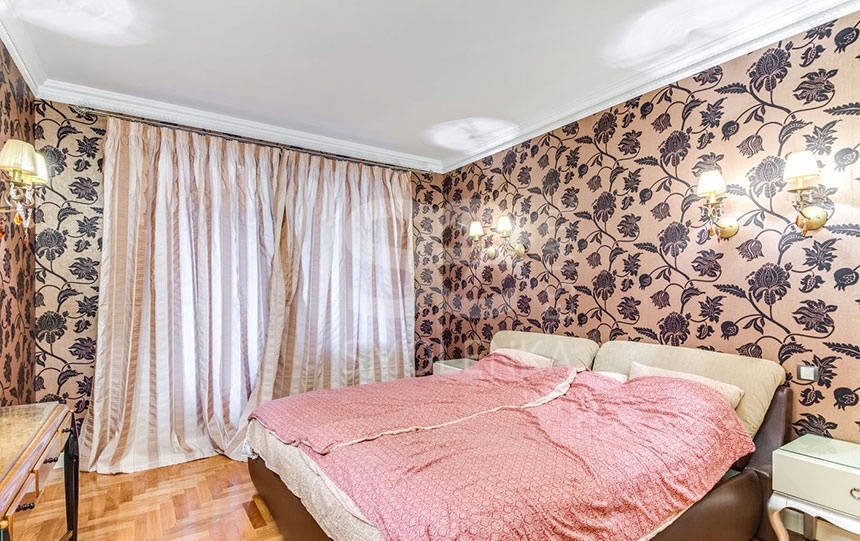 Продажа квартиры, площадь 146 кв.м., 4 этаж, Климентовский пер, 2