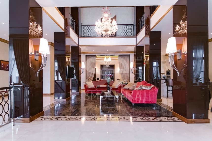 Продажа дома, площадь 980 кв.м., КП Монолит, Новорижское, пл. уч. 35 сот