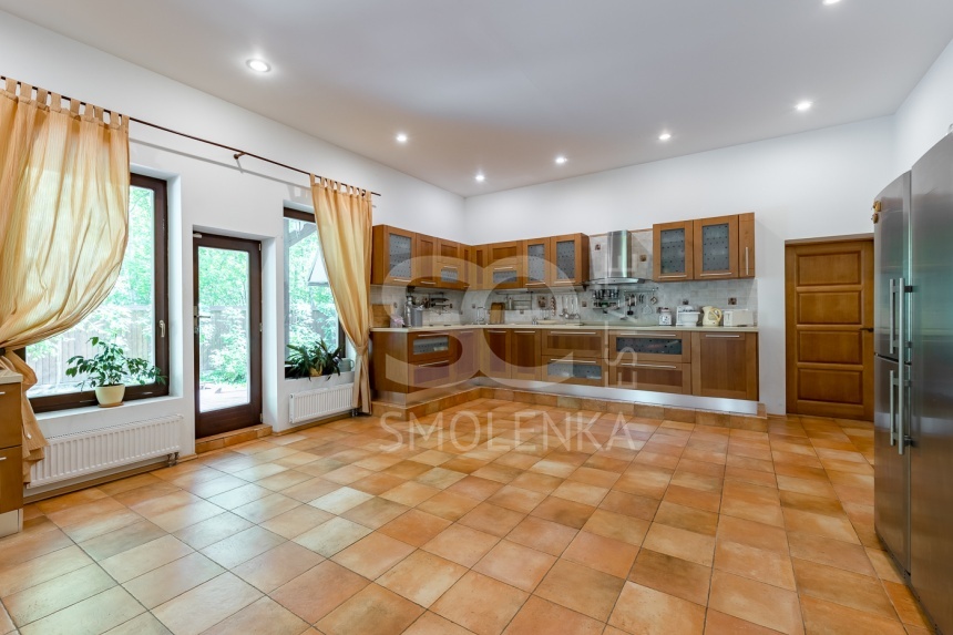 Продажа дома, площадь 350 кв.м., Дмитровское, пл. уч. 25 сот