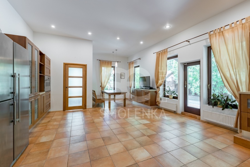 Продажа дома, площадь 350 кв.м., Дмитровское, пл. уч. 25 сот