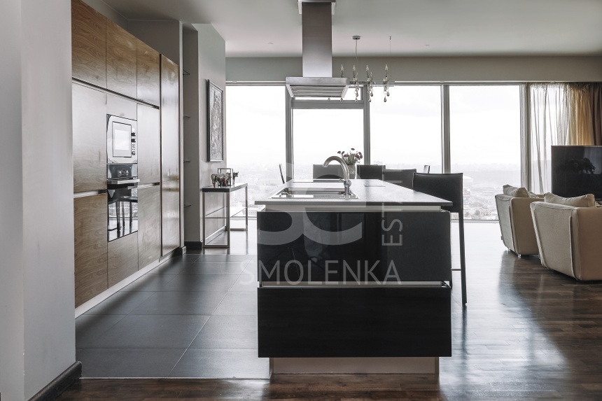 Продажа апартаментов, площадь 186.6 кв.м., 36 этаж, ЖК Город Столиц, Пресненская наб, 8стр1