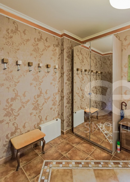 Аренда дома, площадь 230 кв.м., КП территория Знаменское Поле, Горьковское, пл. уч. 10 сот