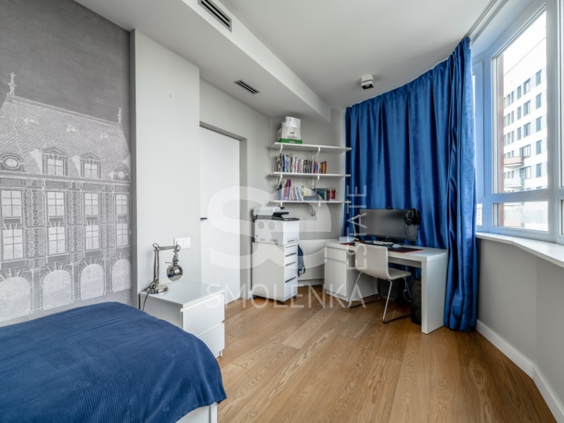 Продажа квартиры, площадь 130 кв.м., 13 этаж, ЖК Фортепиано, Ленинский пр-кт, 67к1