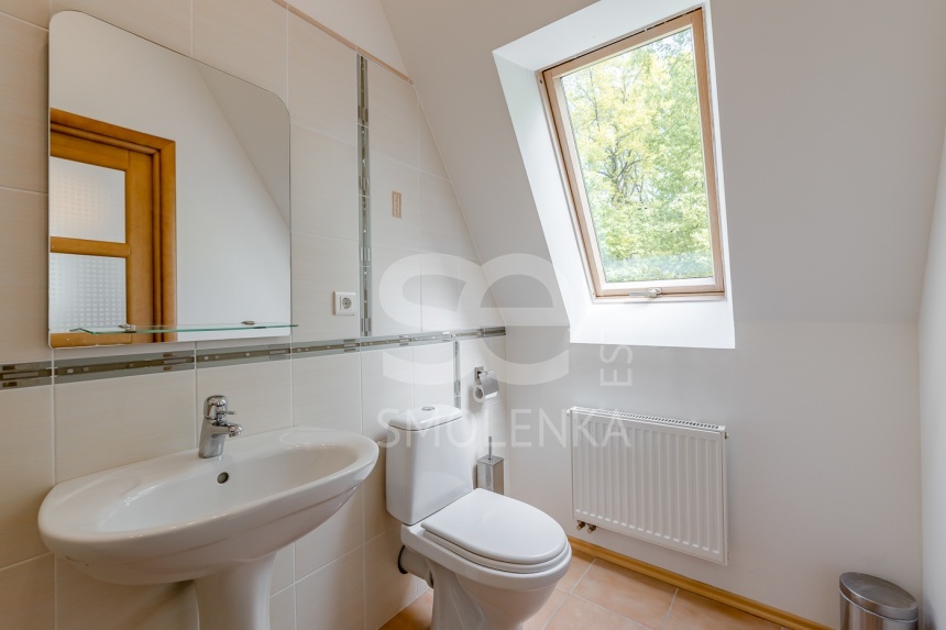 Продажа дома, площадь 350 кв.м., Дмитровское, пл. уч. 25 сот