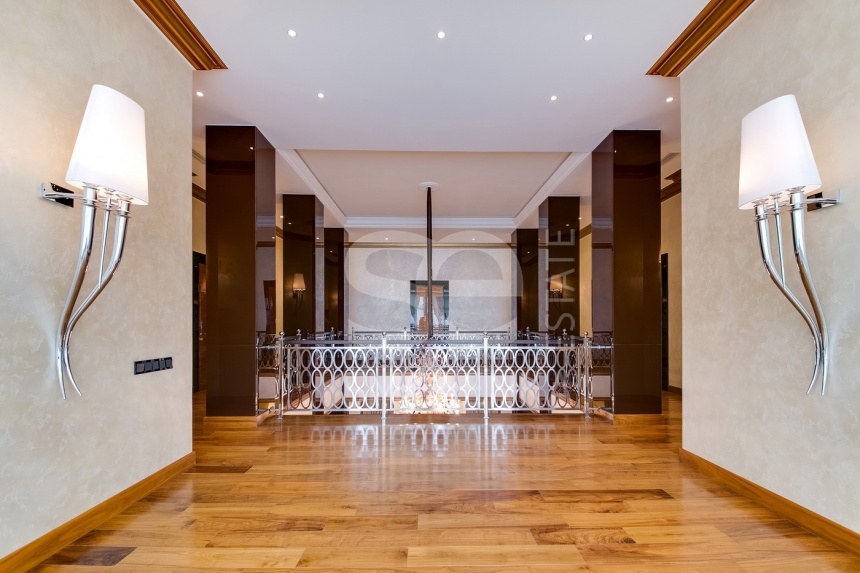 Продажа дома, площадь 980 кв.м., КП Монолит, Новорижское, пл. уч. 35 сот