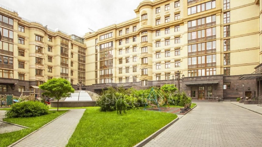 Аренда квартиры, площадь 340 кв.м., 2 этаж, ЖК Парк Палас, Хилков пер, 1
