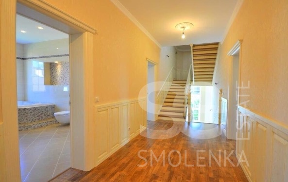 Продажа дома, площадь 450 кв.м., КП Ирбис, Калужское, пл. уч. 20 сот