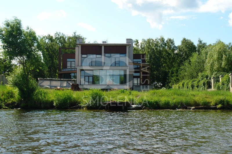Продажа дома, площадь 1000 кв.м., КП Береста, Новорижское, пл. уч. 30 сот