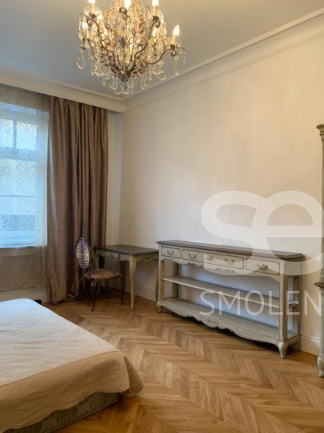 Аренда квартиры, площадь 340 кв.м., 2 этаж, ЖК Парк Палас, Хилков пер, 1
