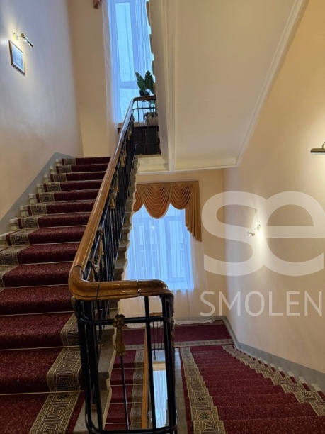 Аренда квартиры, площадь 330 кв.м., 5 этаж, Романов пер, 5