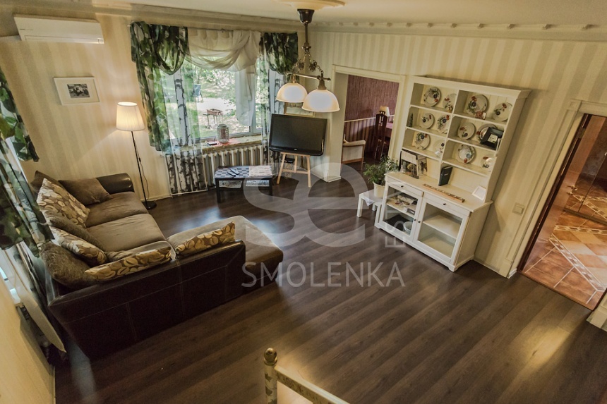 Аренда дома, площадь 230 кв.м., КП территория Знаменское Поле, Горьковское, пл. уч. 10 сот