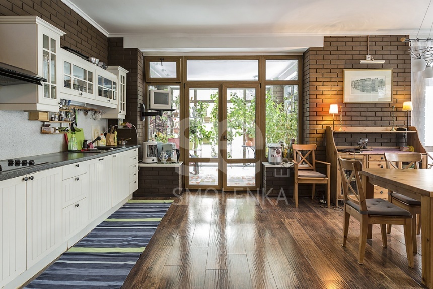 Продажа дома, площадь 200 кв.м., Рублево-Успенское, пл. уч. 10 сот