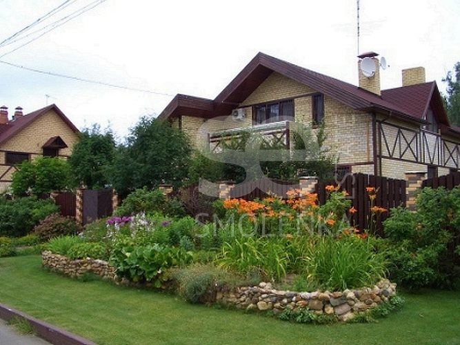 Продажа коттеджа, площадь 350 кв.м., КП НИИ Радио, Минское, пл. уч. 15 сот