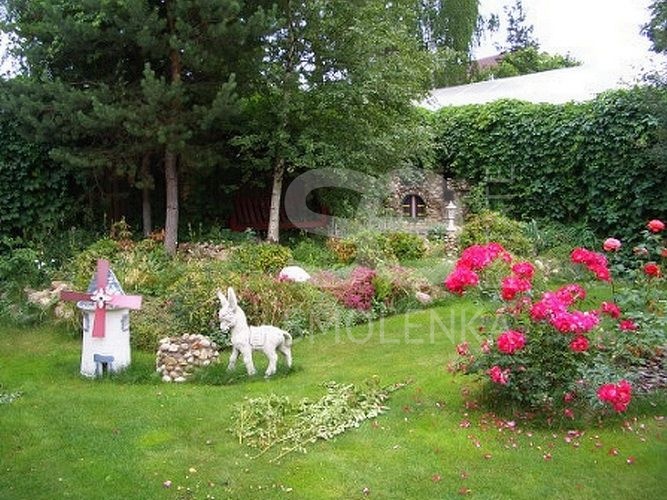 Продажа коттеджа, площадь 350 кв.м., КП НИИ Радио, Минское, пл. уч. 15 сот