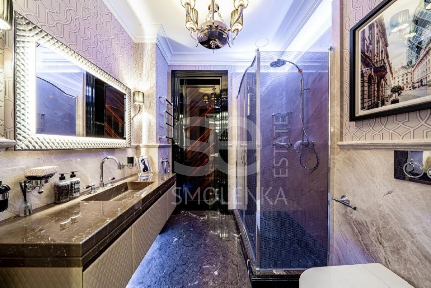 Продажа квартиры, площадь 241 кв.м., 6 этаж, ЖК Стольник, Малый Лёвшинский пер, 5к2