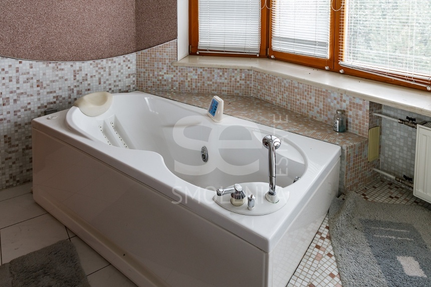 Продажа квартиры, площадь 467 кв.м., 6 этаж, Сосновая ул, 16к1