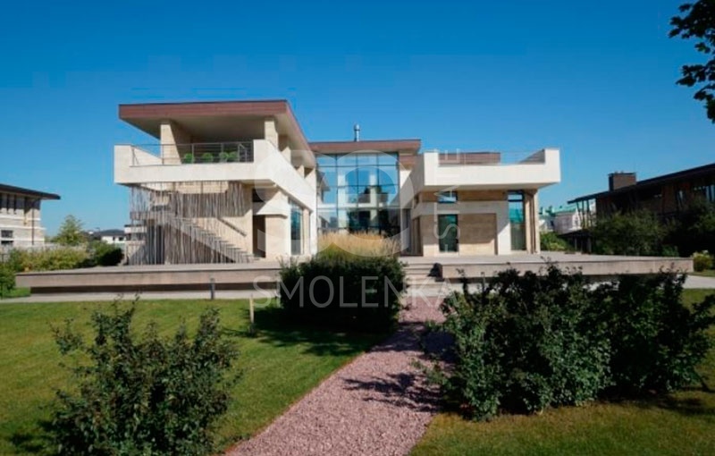 Продажа дома, площадь 950 кв.м., КП Жуковка-21, Рублево-Успенское, пл. уч. 50 сот