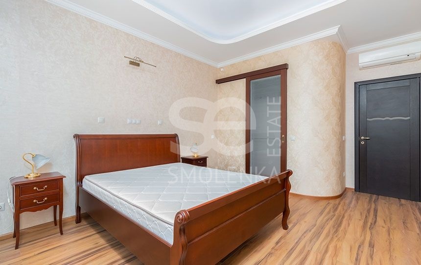 Продажа квартиры, площадь 94 кв.м., 6 этаж, ЖК Литератор, Льва Толстого ул, 23к1