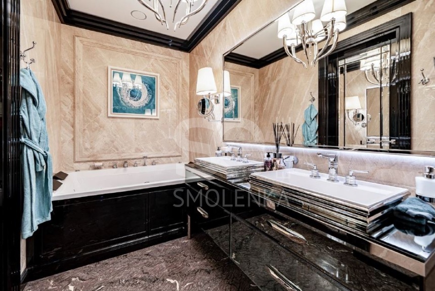 Продажа квартиры, площадь 241 кв.м., 6 этаж, ЖК Стольник, Малый Лёвшинский пер, 5к2