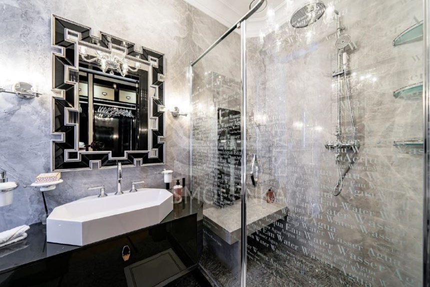 Продажа квартиры, площадь 241 кв.м., 6 этаж, ЖК Стольник, Малый Лёвшинский пер, 5к2