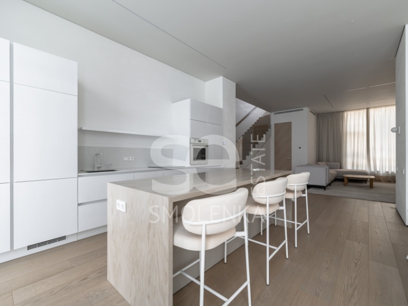 Продажа дома, площадь 277 кв.м., КП «Park Fonte (Парк Фонте)», Новорижское, пл. уч. 2.27 сот