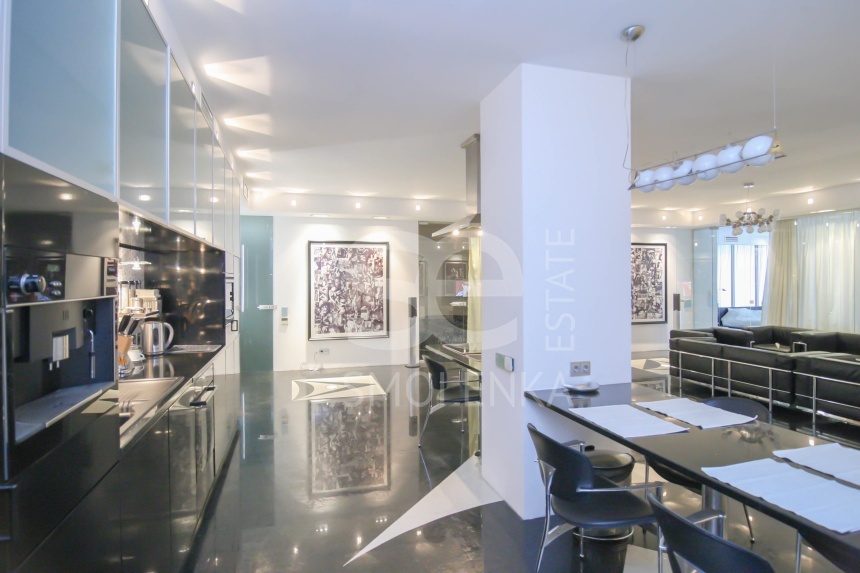 Продажа квартиры, площадь 200.3 кв.м., 10 этаж, ЖК Грубер Хаус, Новый Арбат ул, 29