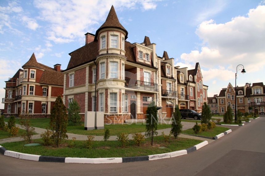 Продажа таунхауса, площадь 464 кв.м., КП Ильинка, Ильинское, пл. уч. 7 сот