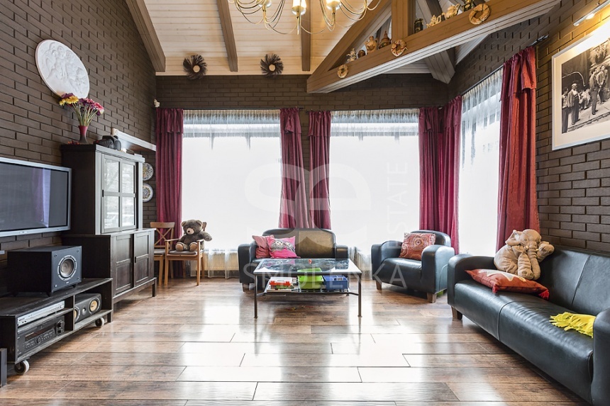 Продажа дома, площадь 200 кв.м., Рублево-Успенское, пл. уч. 10 сот