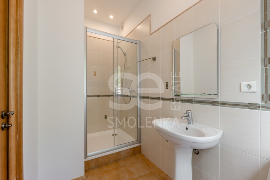 Продажа дома, площадь 350 кв.м., Дмитровское, пл. уч. 25 сот