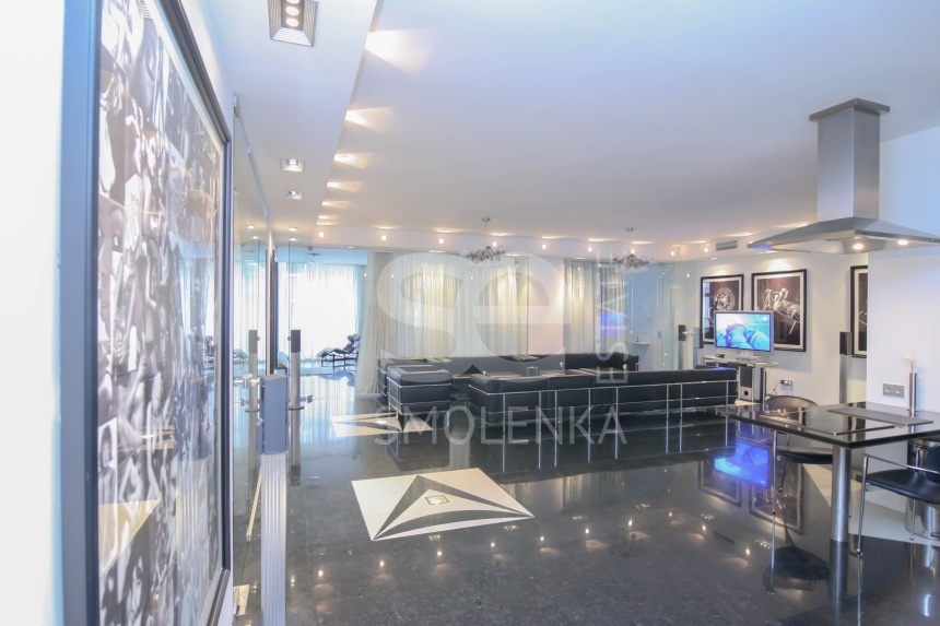 Продажа квартиры, площадь 200.3 кв.м., 10 этаж, ЖК Грубер Хаус, Новый Арбат ул, 29