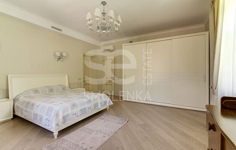 Продажа дома, площадь 925 кв.м., КП Молоденово, Рублево-Успенское, пл. уч. 21 сот