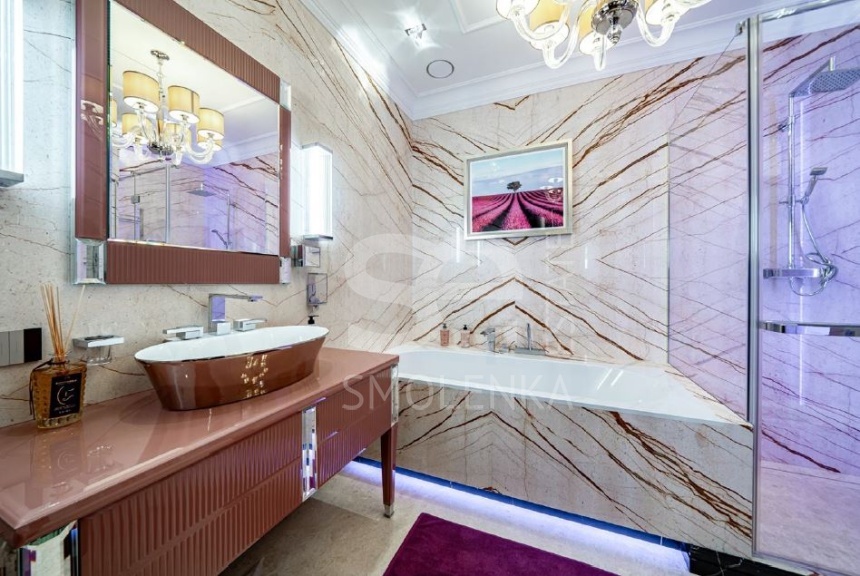 Продажа квартиры, площадь 241 кв.м., 6 этаж, ЖК Стольник, Малый Лёвшинский пер, 5к2