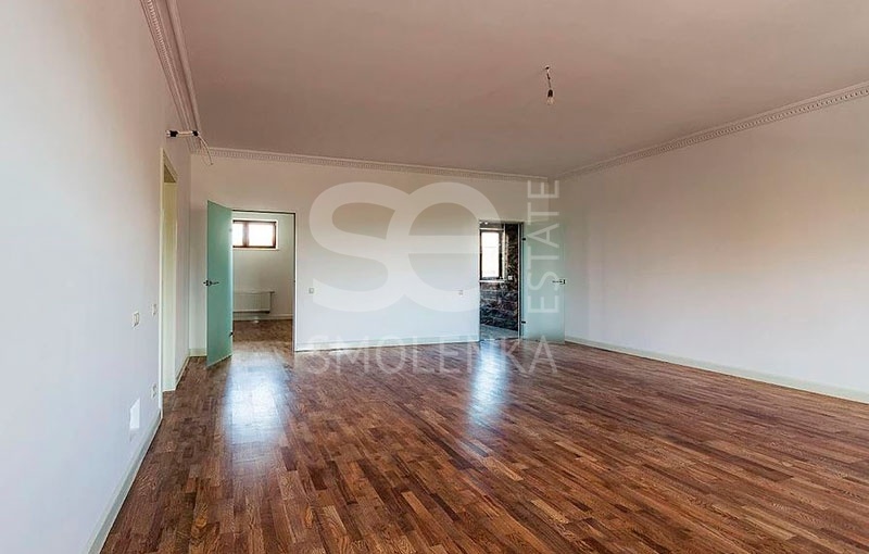 Продажа дома, площадь 970 кв.м., КП Азарово Южное, Рублево-Успенское, пл. уч. 24.5 сот