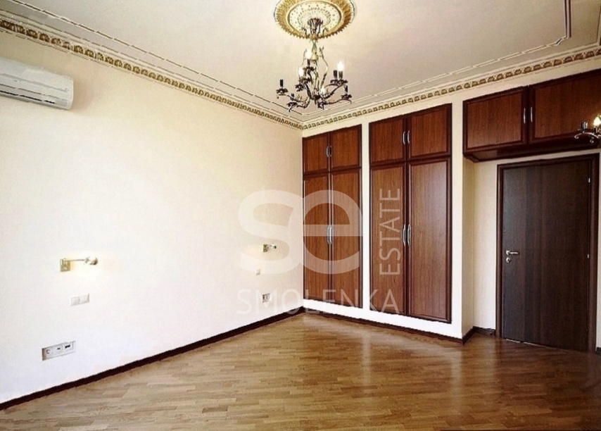 Продажа квартиры, площадь 360 кв.м., 6 этаж, ЖК Нежинский ковчег, Нежинская ул, 8к3