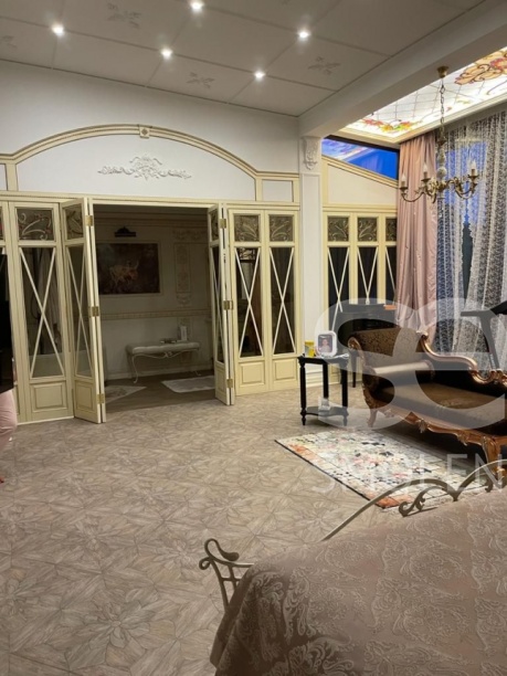 Продажа квартиры, площадь 257 кв.м., 1 этаж, ЖК Олимпийская деревня Новогорск, Олимпийская (Новогорск мкр.) ул, 8