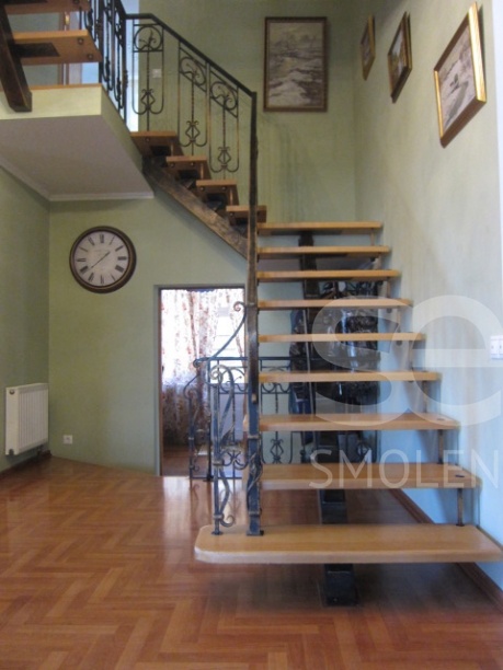 Продажа коттеджа, площадь 330 кв.м., КП Луч, Минское, пл. уч. 12 сот