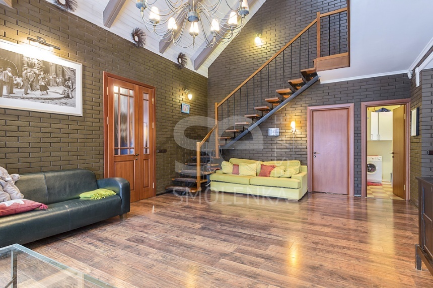 Продажа дома, площадь 200 кв.м., Рублево-Успенское, пл. уч. 10 сот