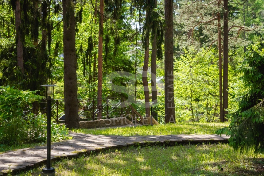 Продажа дома, площадь 830 кв.м., 54, Дмитровское, пл. уч. 65 сот