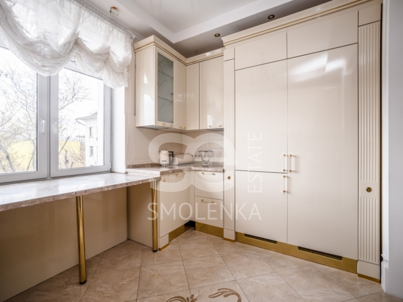 Продажа квартиры, площадь 165 кв.м., 4 этаж, ЖК Вектор-хаус, Ивана Бабушкина ул, 10