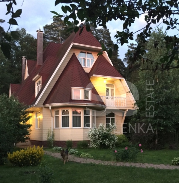 Продажа коттеджа, площадь 330 кв.м., КП Луч, Минское, пл. уч. 12 сот