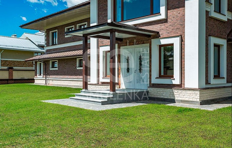Продажа дома, площадь 970 кв.м., КП Азарово Южное, Рублево-Успенское, пл. уч. 24.5 сот